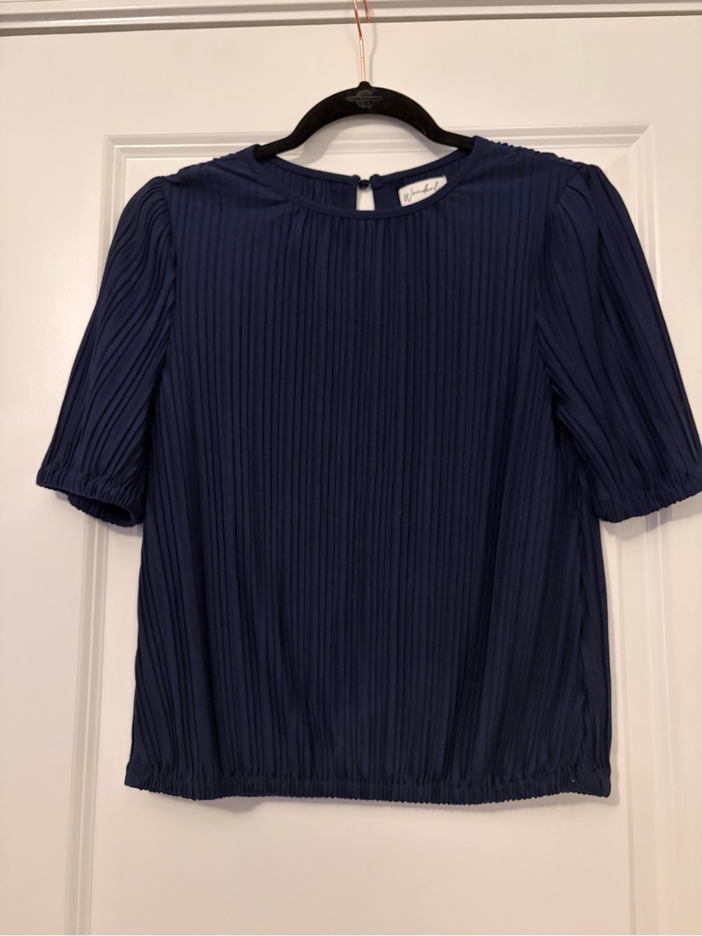 Wonderly Navy Pleated Short Sleeve Blouse Petite Small PS Navy Blue Keyhole Top